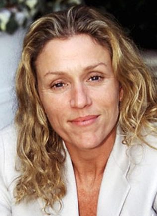 Frances McDormand 2018: Husband, tattoos, smoking & body measurements