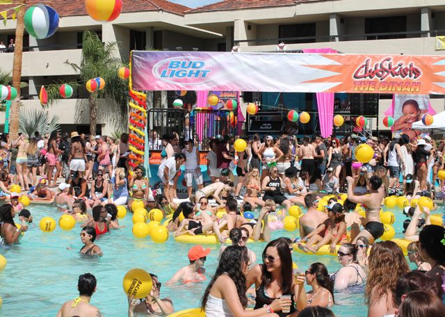 Dinah goers splash around in the pool and dance under the sun at The Dinah's Saturday Pool Party during the celebration's 25th anniversary in 2015. (Photo: Super G)