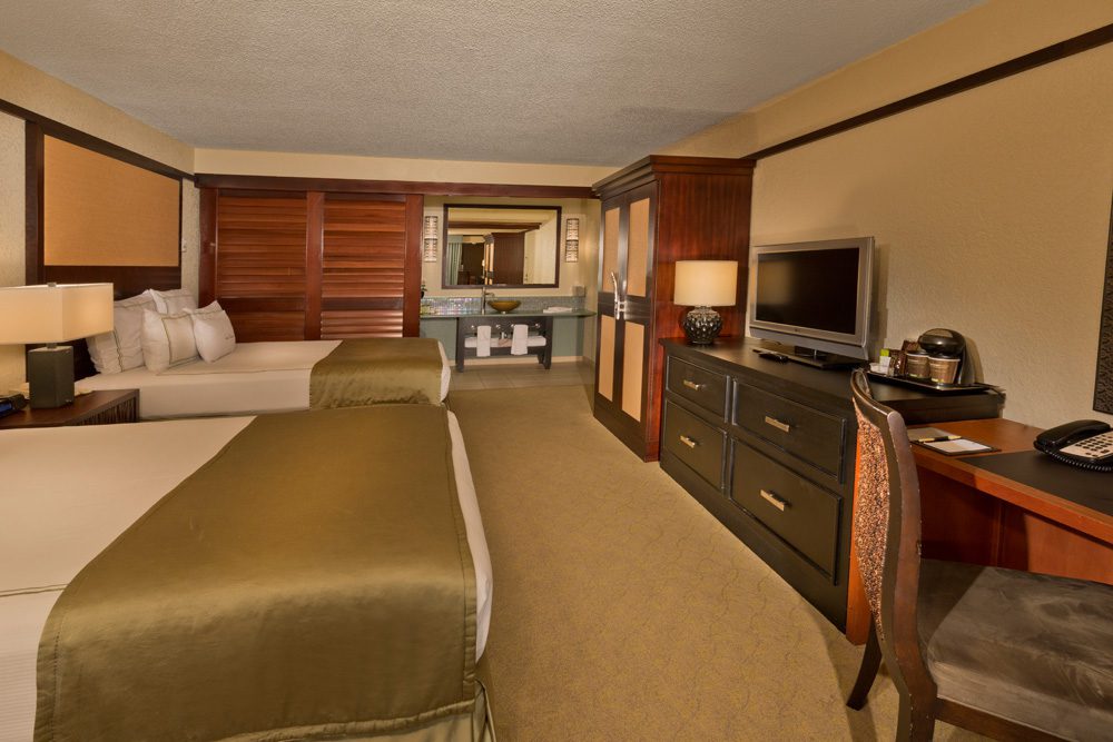 Double room at DoubleTree by Hilton Hotel Orlando at SeaWorld