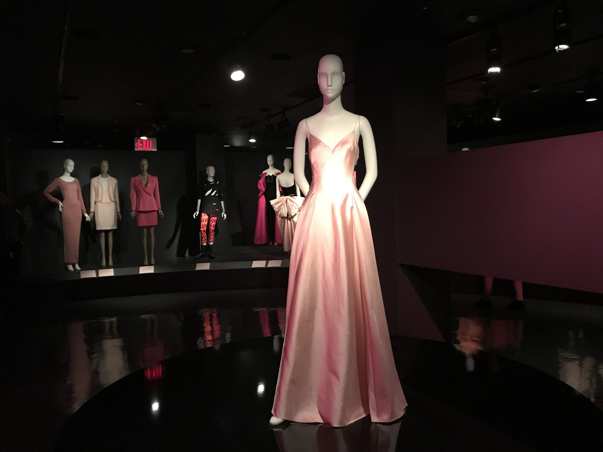 Gwyneth Paltrow's Ralph Lauren's pink gown in 1999 